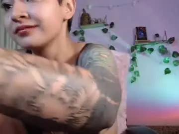 Chaturbate Live Sex of mariaajuana_