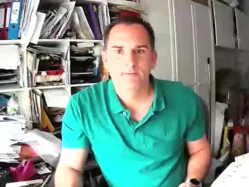 Chaturbate Adult Video Chat of runner1978