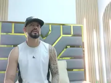 Chaturbate Watch Live Sex Cams of yorbymaxx1