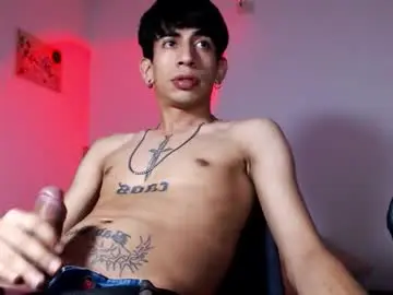 Chaturbate Best live sex cam show of zack_kingg