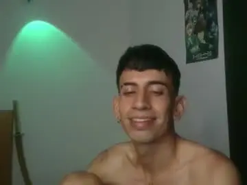 Chaturbate Live Porn of zack_kingg