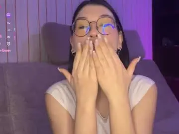 Chaturbate Watch Live Sex Cams of linna4cute