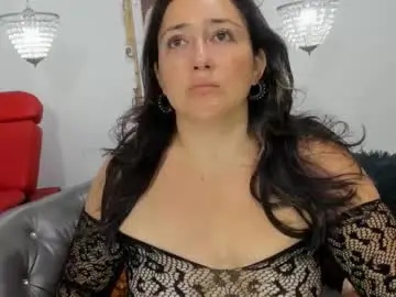 Chaturbate Free Porn Cam of naughty_milf_esmeralda