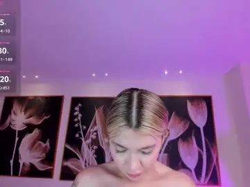 Chaturbate Best live sex cam show of niaholland