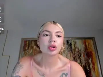 Chaturbate Best live sex cam show of niaholland