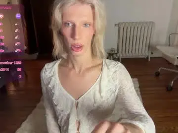 Chaturbate Watch Live Sex Cams of sn0wcat