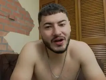 Chaturbate Best live sex cam show of brandon__01