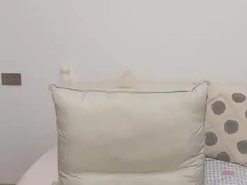 Chaturbate Sex Cam of charlottelin