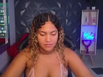 Chaturbate Adult Webcams of cristal_war