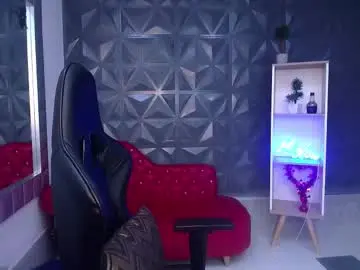 Chaturbate Live Sex of cristal_war