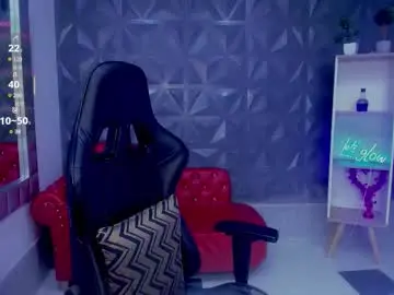 Chaturbate Watch Live Sex Cams of cristal_war