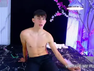 Chaturbate Free Live Porn of danteandviolete_cr