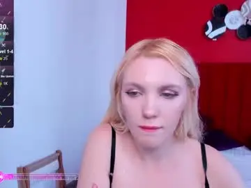 Chaturbate Free Live Porn of fluffy_monica