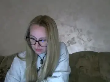 Chaturbate Free Live Porn of melly_rosey