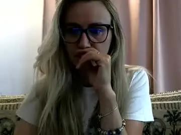 Chaturbate Watch Live Sex Cams of melly_rosey