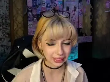 Chaturbate Watch Live Sex Cams of miss_morganmoon