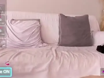 Chaturbate Live Sex Cam of neo_dimou