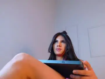 Chaturbate Sex Chat of loovelymiia_