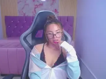 Chaturbate Adult Video Chat of lucy_ch1