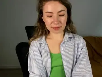 Chaturbate Nude Webcam of mia_luxx92