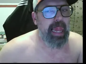 Chaturbate Live Sex Cam of womenizzeer