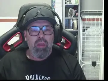 Chaturbate Live Sex of womenizzeer