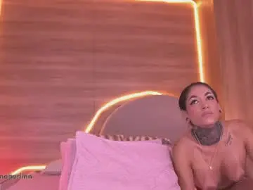 Chaturbate Watch Live Sex Cams of dannaberlin