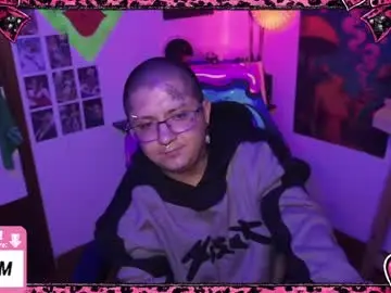 Chaturbate Best live sex cam show of ftmbiggestclit