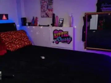 Chaturbate Free Porn Cam of kittiepurry