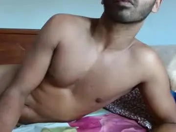 Chaturbate Live Sex Cam of rayannzz