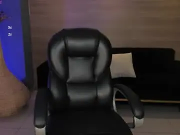 Chaturbate Best live sex cam show of ambarjames_