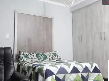 Chaturbate Best live sex cam show of fatherfly001