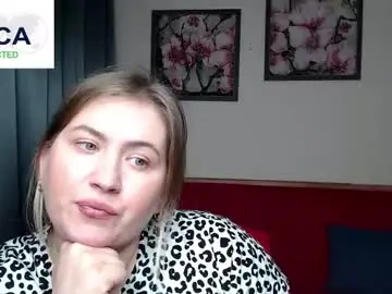 Chaturbate Nude Webcam of kitty_969