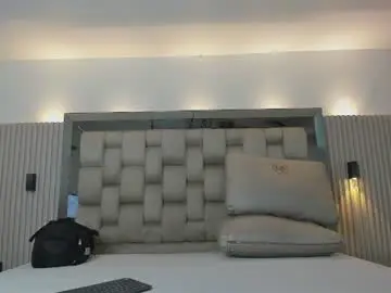 Chaturbate Watch Live Sex Cams of noah_pariss