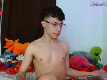 Chaturbate Adult Webcam of aaron_1806