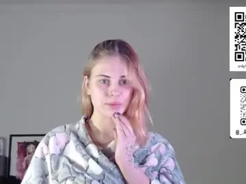 Chaturbate Live Sex of alismoona