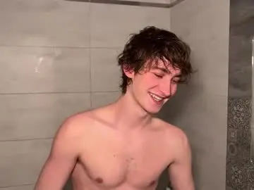 Chaturbate Live Sex Cam of aronyou_win