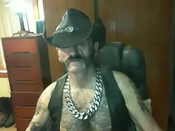 Chaturbate Live Sex Cam of leathergreaser