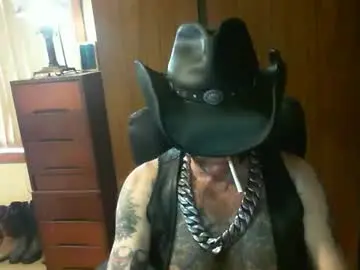 Chaturbate Live Sex Cam of leathergreaser