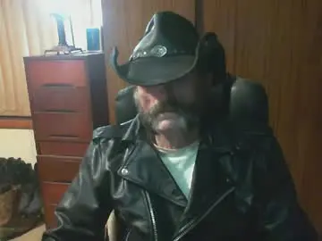 Chaturbate Live Sex Cam of leathergreaser