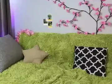 Chaturbate Live Porn of lily_qute