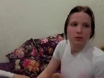 Chaturbate Live Sex Cam of crybabyvital