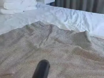 Chaturbate Live Sex Cam of pollybun