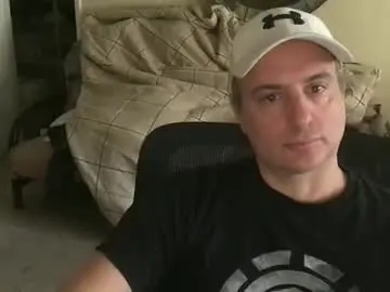 Chaturbate Free Porn Cam of preppyguyintokink1