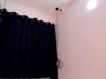 Chaturbate Free Live Porn of sara_secrets