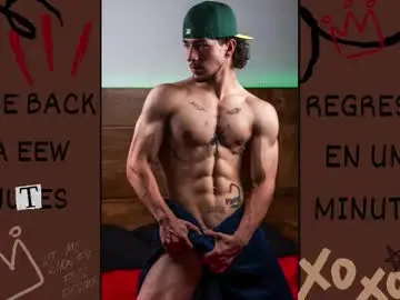 Chaturbate Adult Video Chat of valentino2201