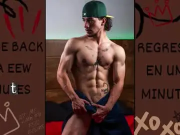 Chaturbate Watch Live Sex Cams of valentino2201