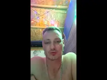 Chaturbate Nude Webcam of welshdragon37