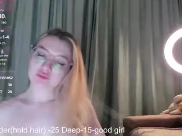 Chaturbate Adult Webcam of _hey_scarlett_