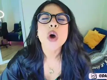 Chaturbate Best live sex cam show of ally_riso